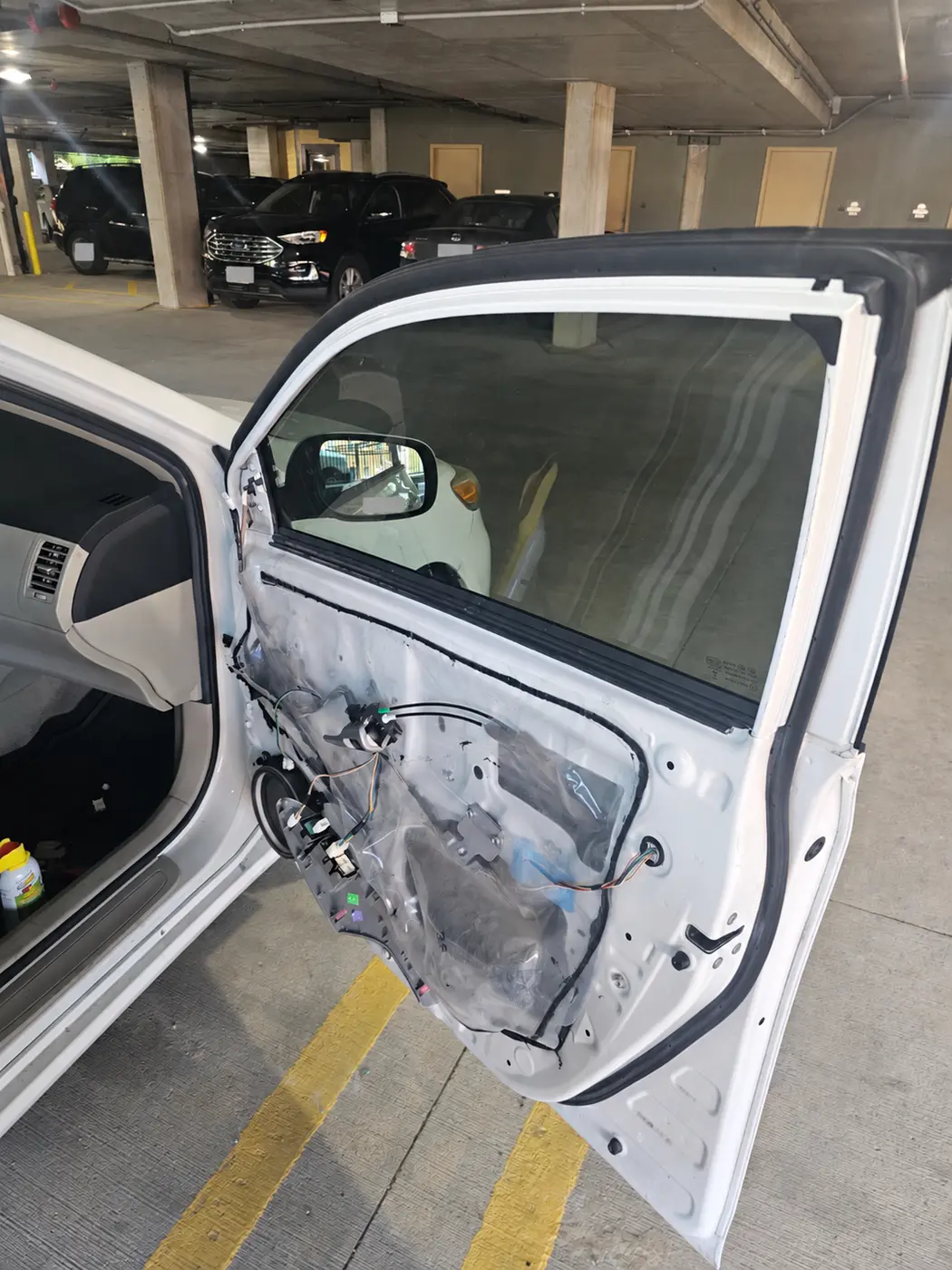 Power window regulator repair on a vehicle in the St. Louis area